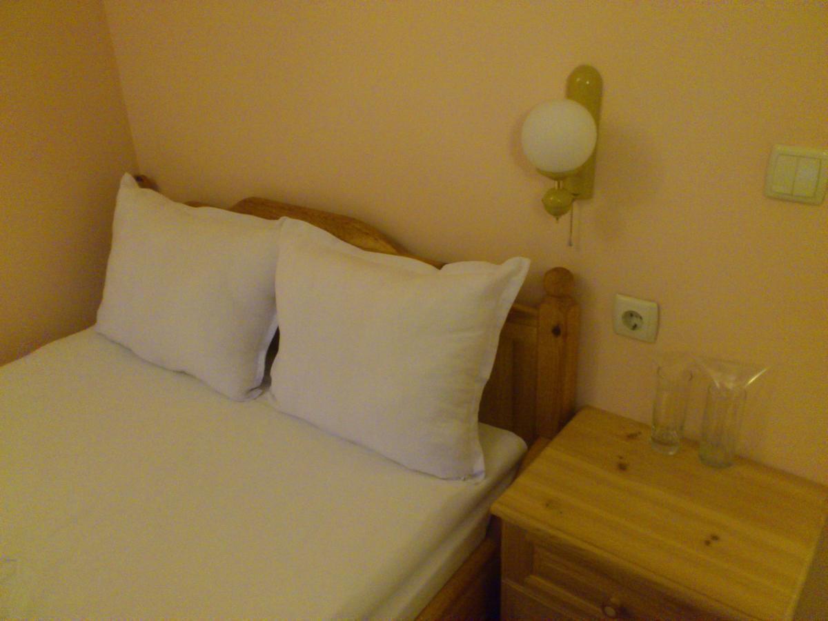 Yagodina Family Hotel Szoba fotó